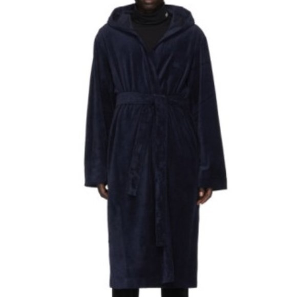 Hugo Boss Velour Hooded Robe - Picture 4 of 7